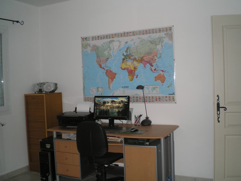 chambre 2 rdch côté bureau 2 lits gigognes en 90cm